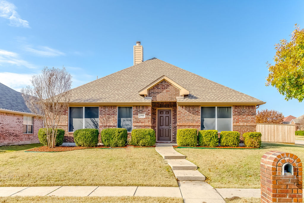 1900 Wilson Lake Court